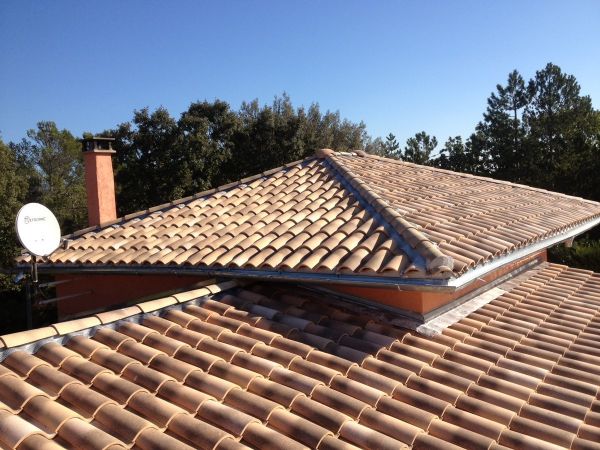 Gouttières zinc posées